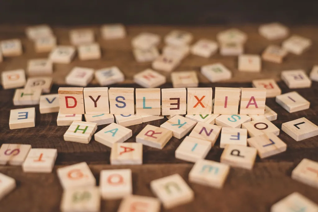 wood blocks spelling out dyslexia