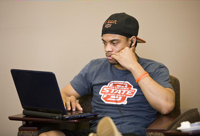 students using computer