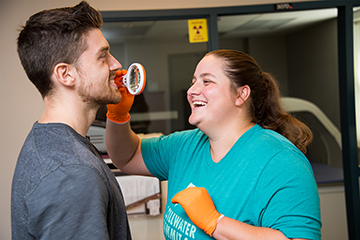 Dietitian in consultation