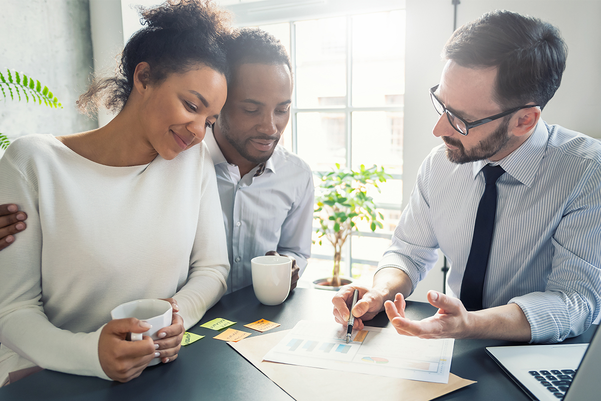 Family Financial Planner with clients